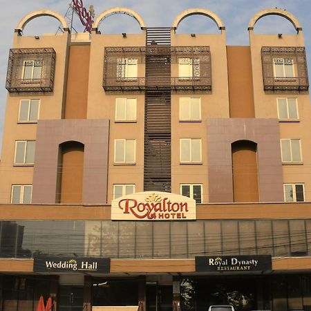 Royalton Hotel Rawalpindi Esterno foto