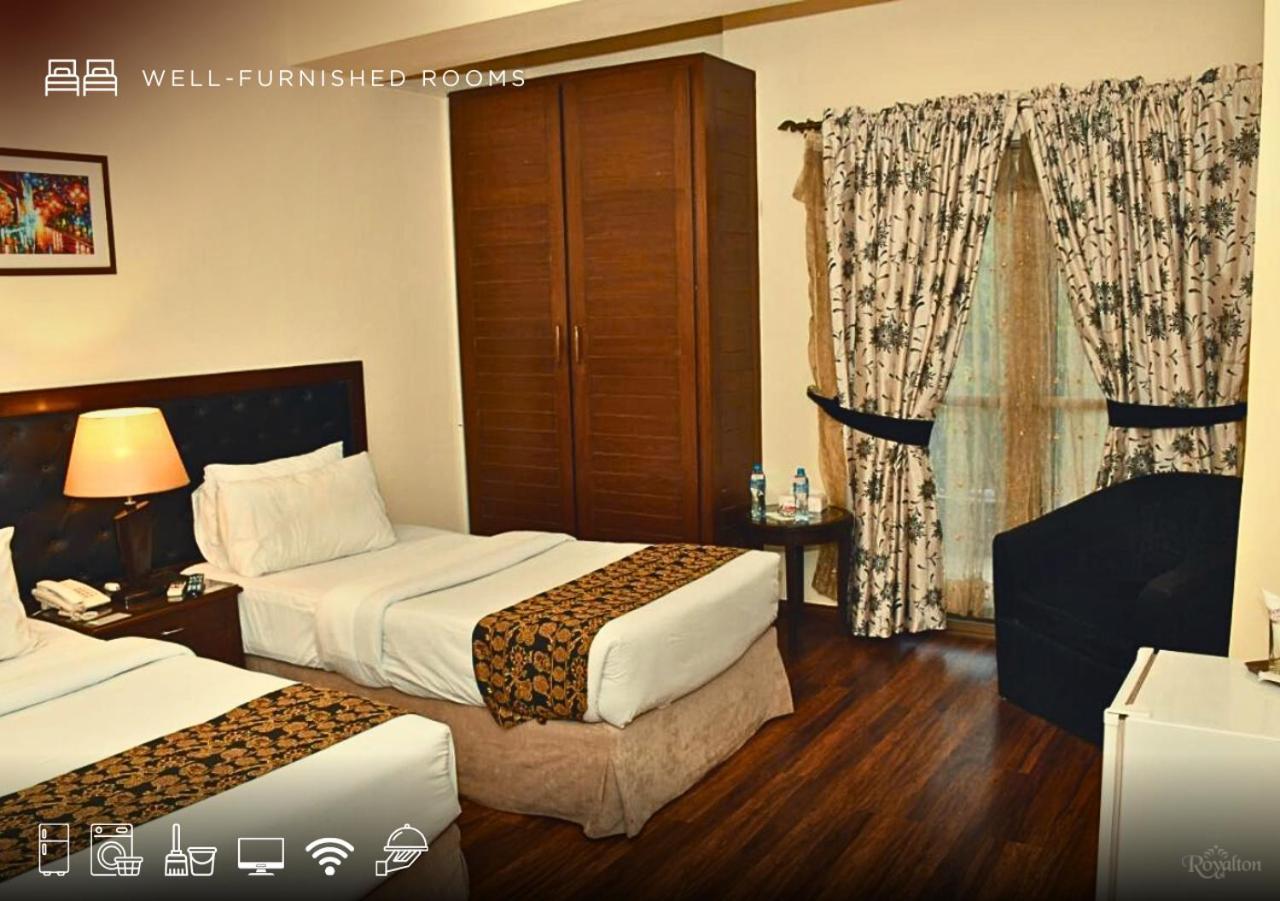 Royalton Hotel Rawalpindi Esterno foto