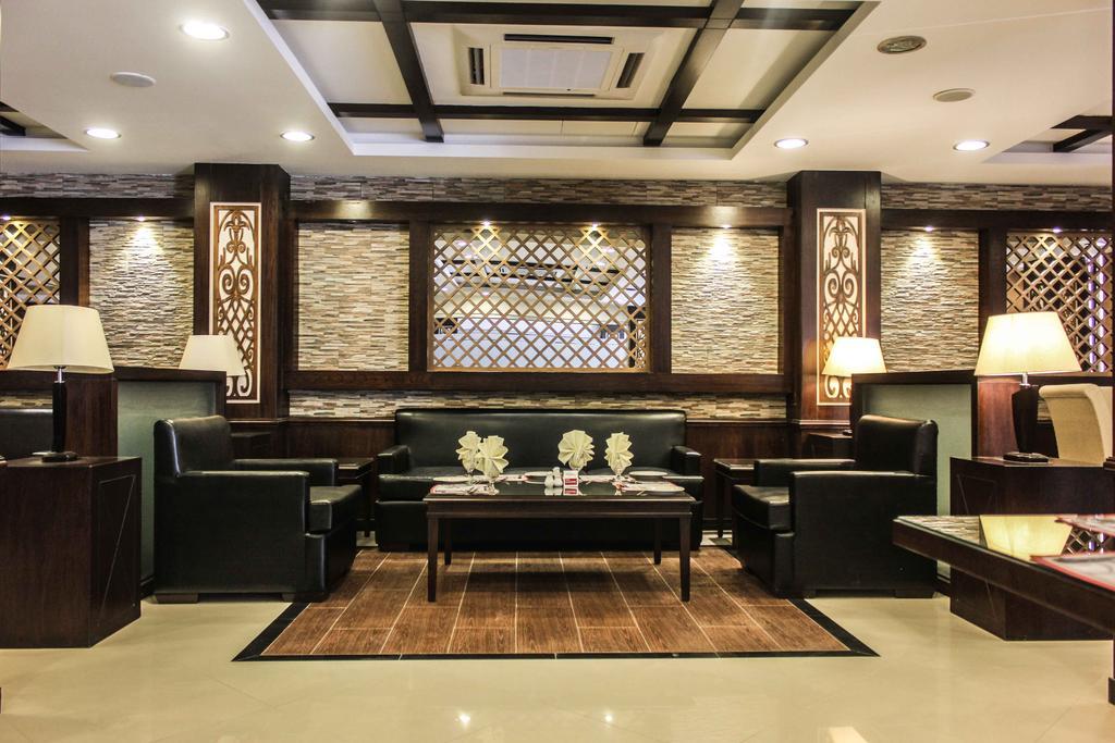 Royalton Hotel Rawalpindi Esterno foto