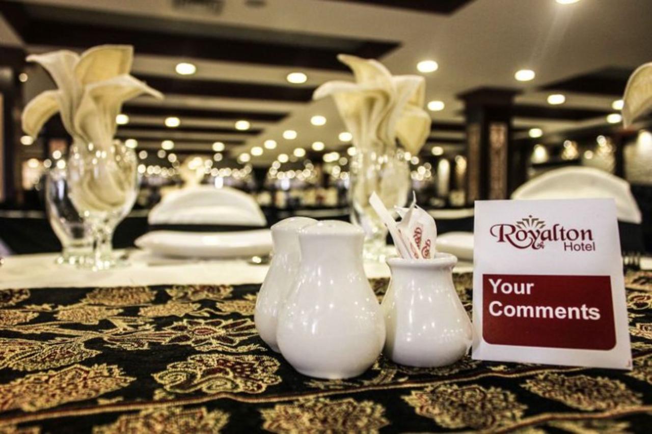 Royalton Hotel Rawalpindi Esterno foto