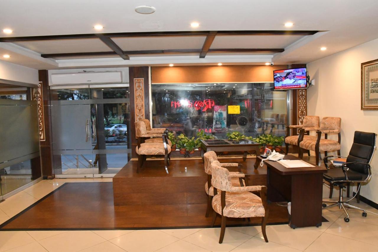 Royalton Hotel Rawalpindi Esterno foto